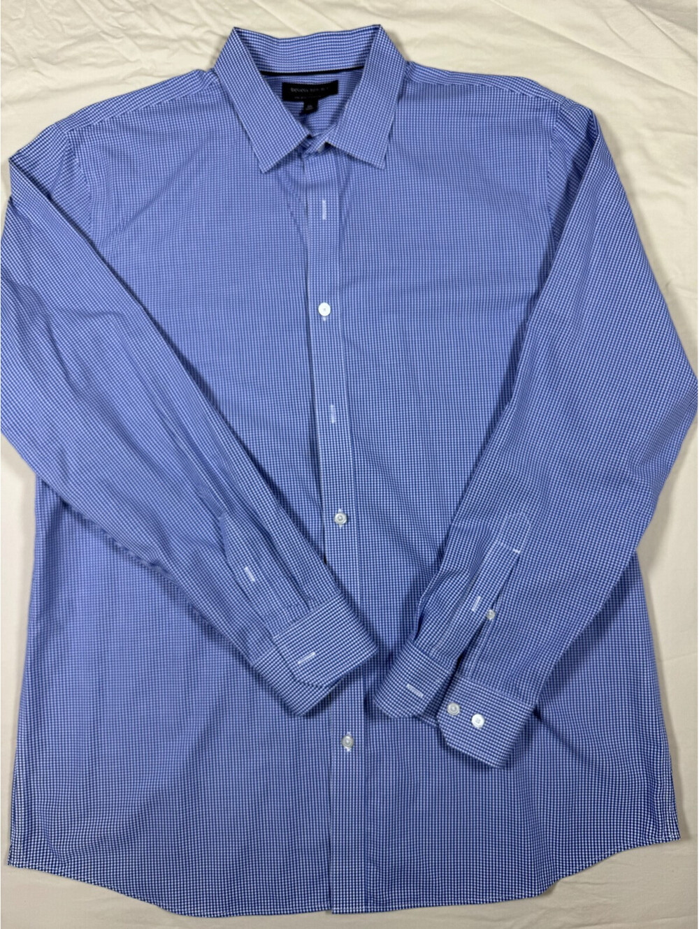 Banana Republic Men's Long Sleeve Shirt XL Blue Checkered Standard Fit Non-Iron